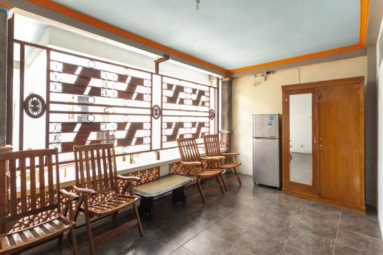 Reddoorz Syariah Near Stadion Manahan Solo 2 מראה חיצוני תמונה