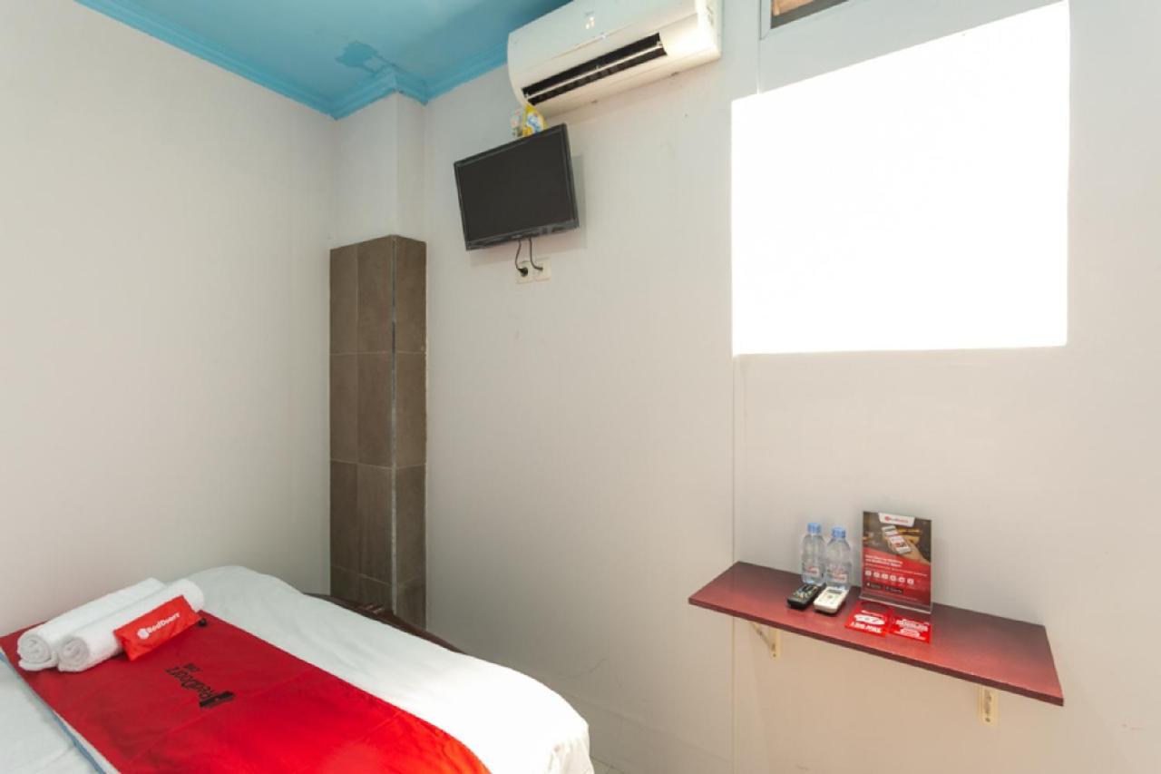 Reddoorz Syariah Near Stadion Manahan Solo 2 מראה חיצוני תמונה